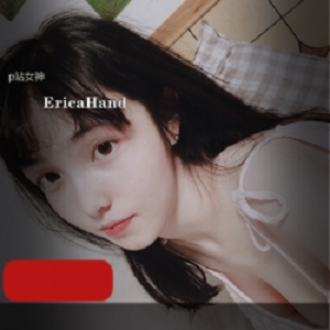 EricaHand的LOL女神视频-完整版208P，14G，越南女神在国内乡下身份的粉丝，颜值高的作品，天使脸孔和社保身