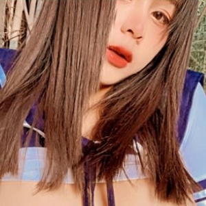 斗鱼直播：蜜桃、苏恩、Puls等颜值主播的多人运动直播平台OnlyFans：mintra44444的1V1.5G直播平台