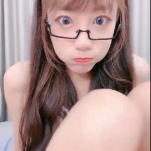 好上头国服少女小怡50部32.9G网红反差女友 好上头国服少女小怡50部32.9G网红反差女友