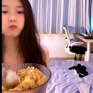 清纯女神与闺蜜浴室合演外网展示一部50M劲爆撩人 清纯女神与闺蜜浴室合演外网展示一部50M劲爆撩人